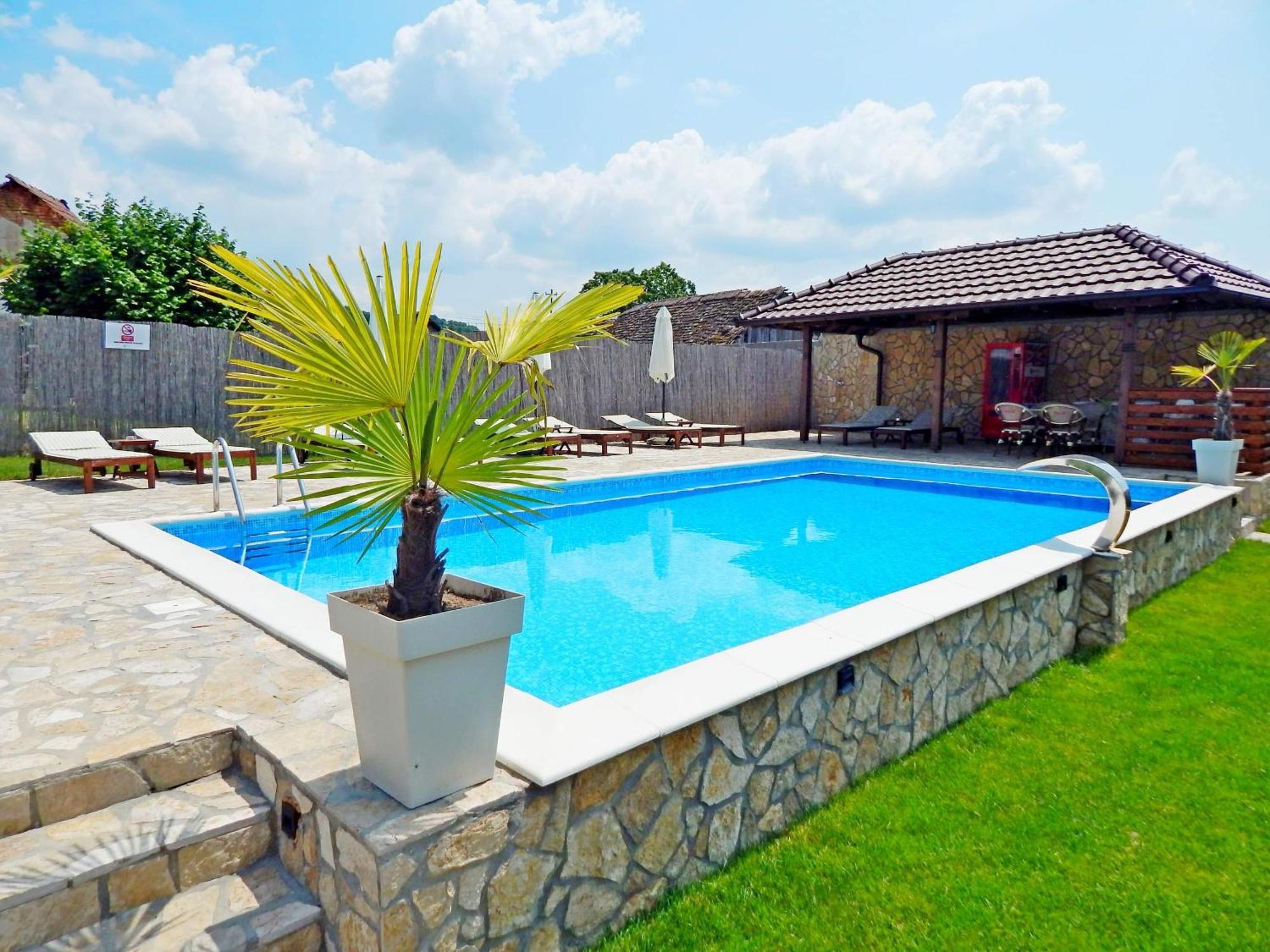 Apartment Aqualux Vrdnik