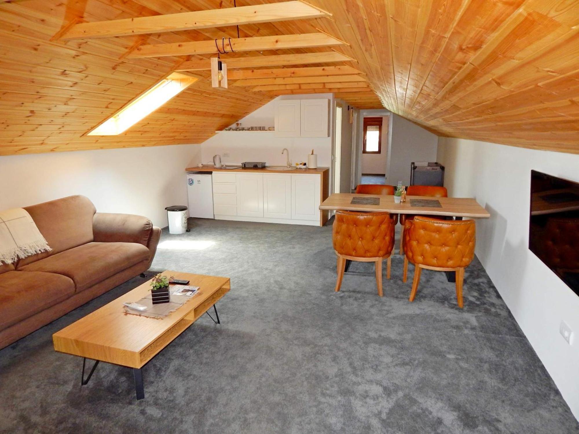 Apartment Aqualux